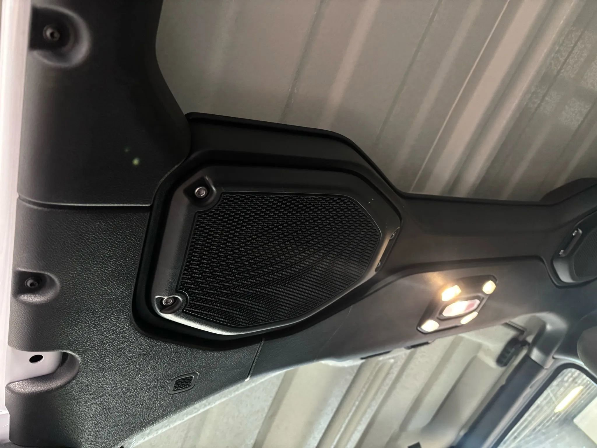 Used 2023 Jeep Gladiator Overland image 24