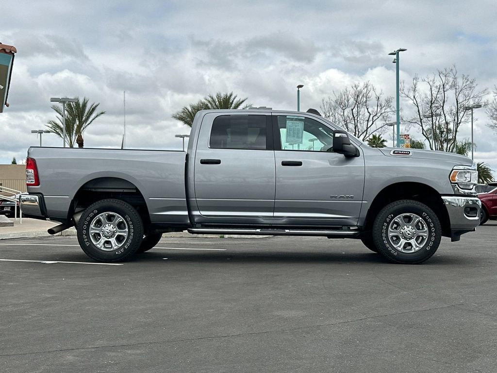 Used 2024 RAM 2500 Big Horn AWD/4WD image 2