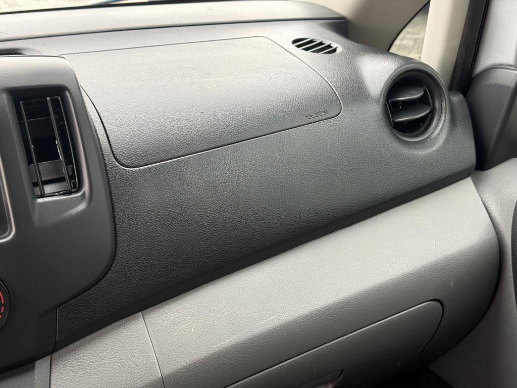 Used 2015 Nissan NV200 SV w/ Technology Package FWD image 25