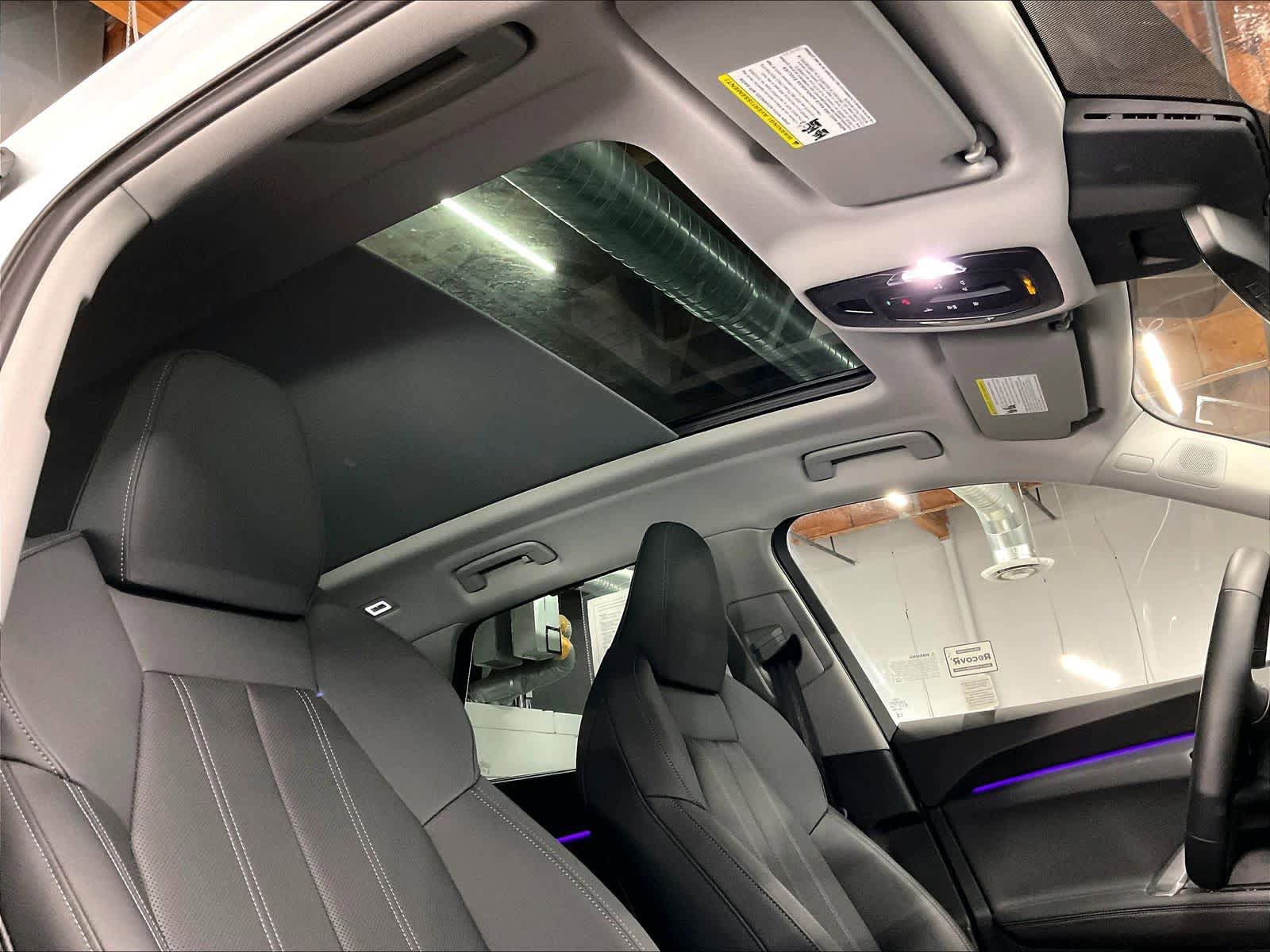 Certified 2025 Audi Q5 Prestige AWD/4WD image 23