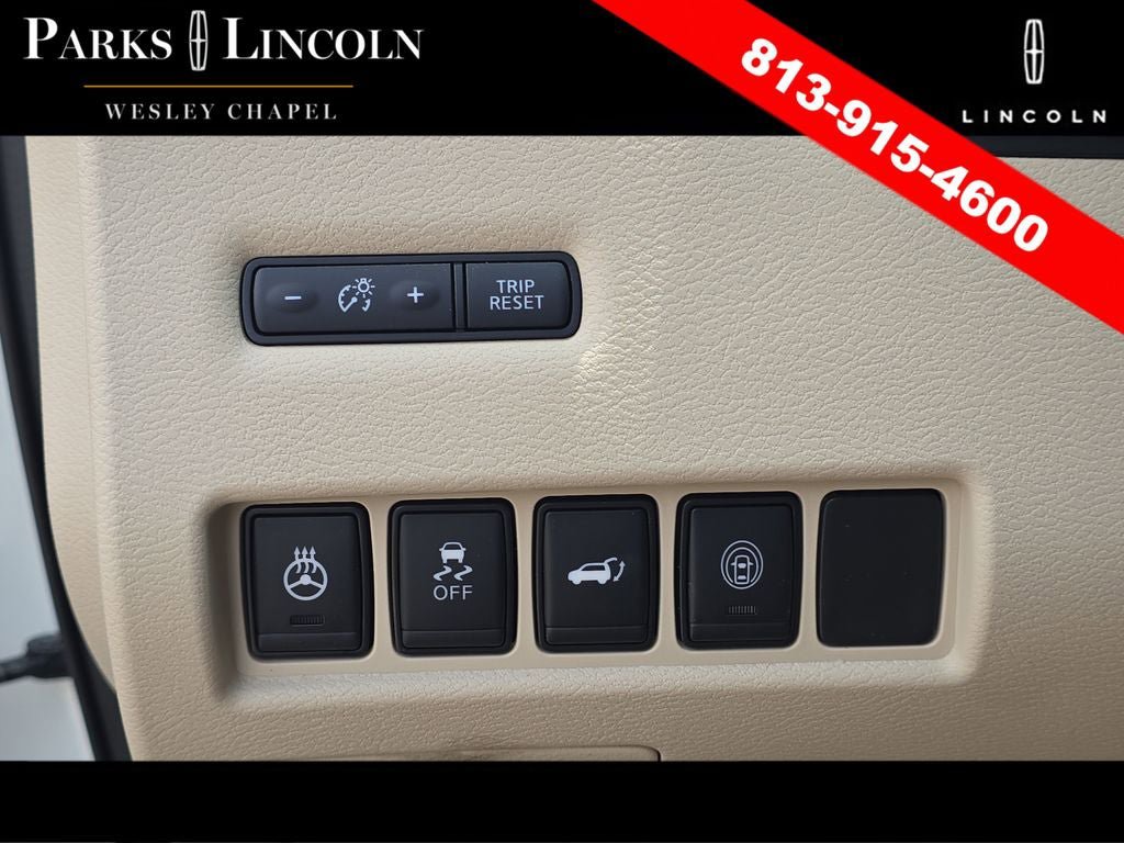 Used 2024 Nissan Murano Platinum w/ Cargo Package FWD image 27