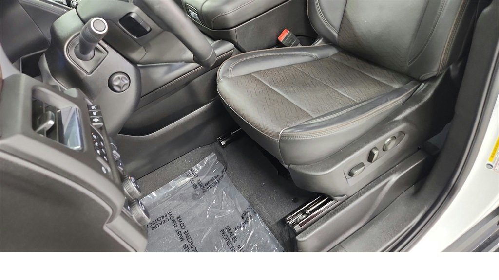 Certified 2024 Chevrolet Tahoe High Country w/ Premium Package image 10