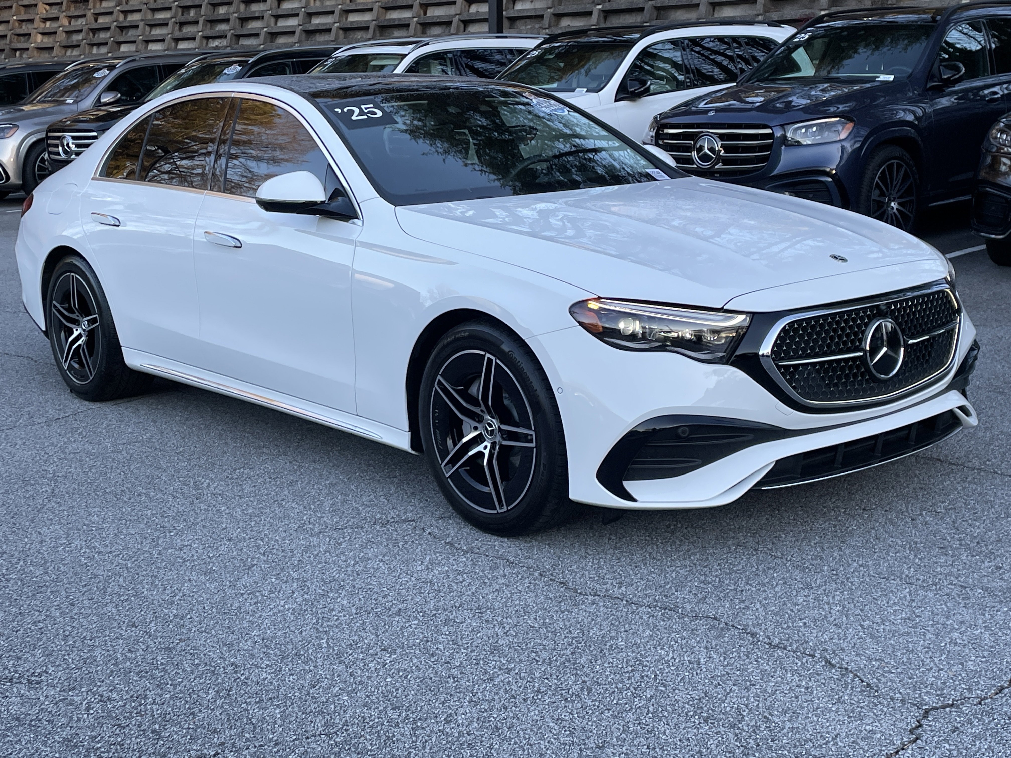 Certified 2025 Mercedes-Benz E 350 4MATIC Sedan image 4