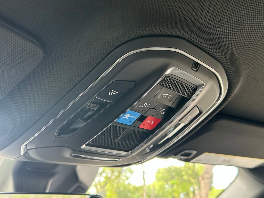 New 2025 Jeep Grand Cherokee Altitude image 47