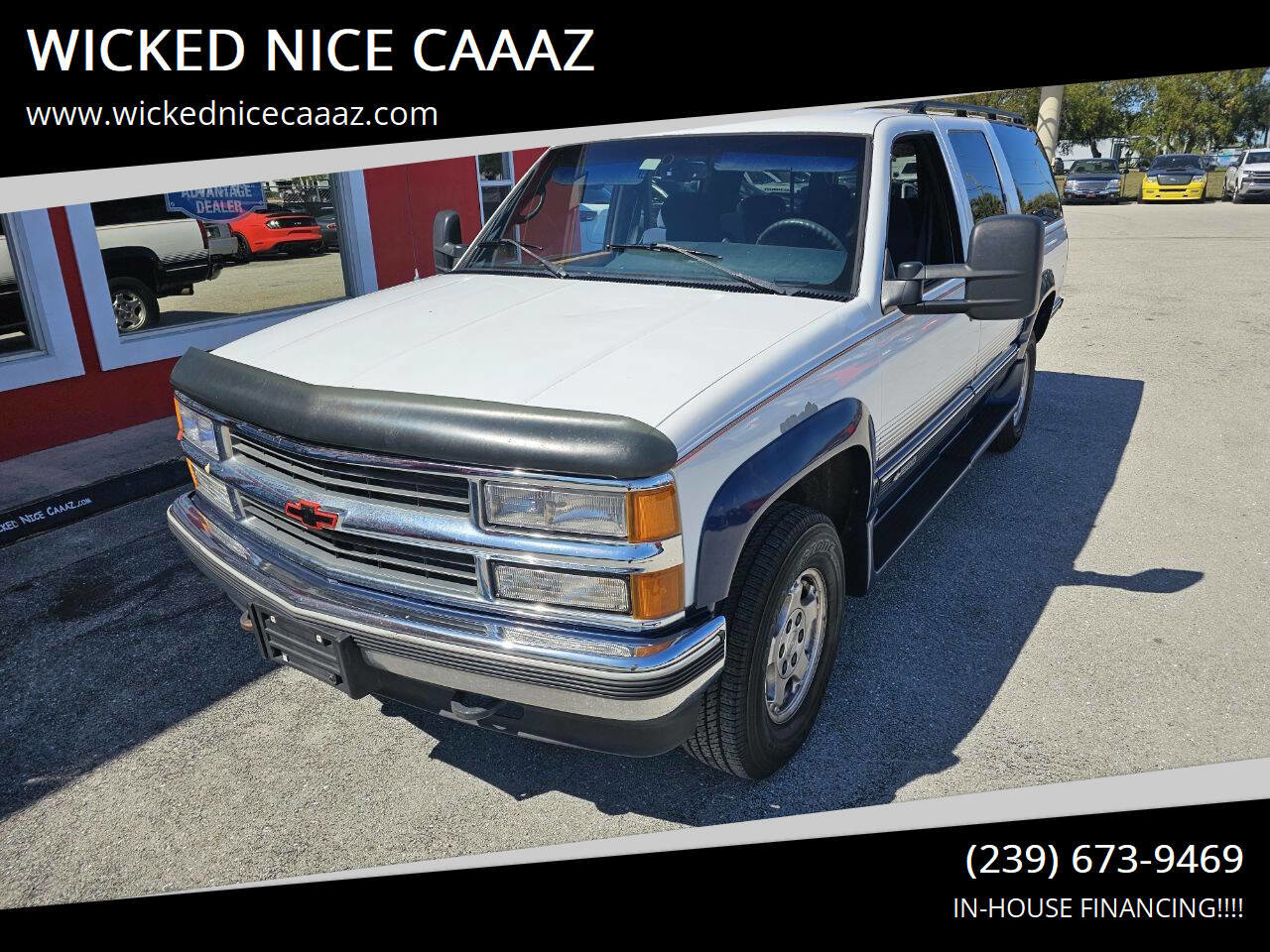 Used 1995 Chevrolet Suburban 4WD image 1