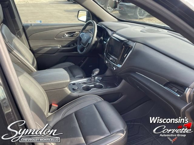 Used 2023 Chevrolet Traverse Premier w/ Redline Edition AWD/4WD image 22