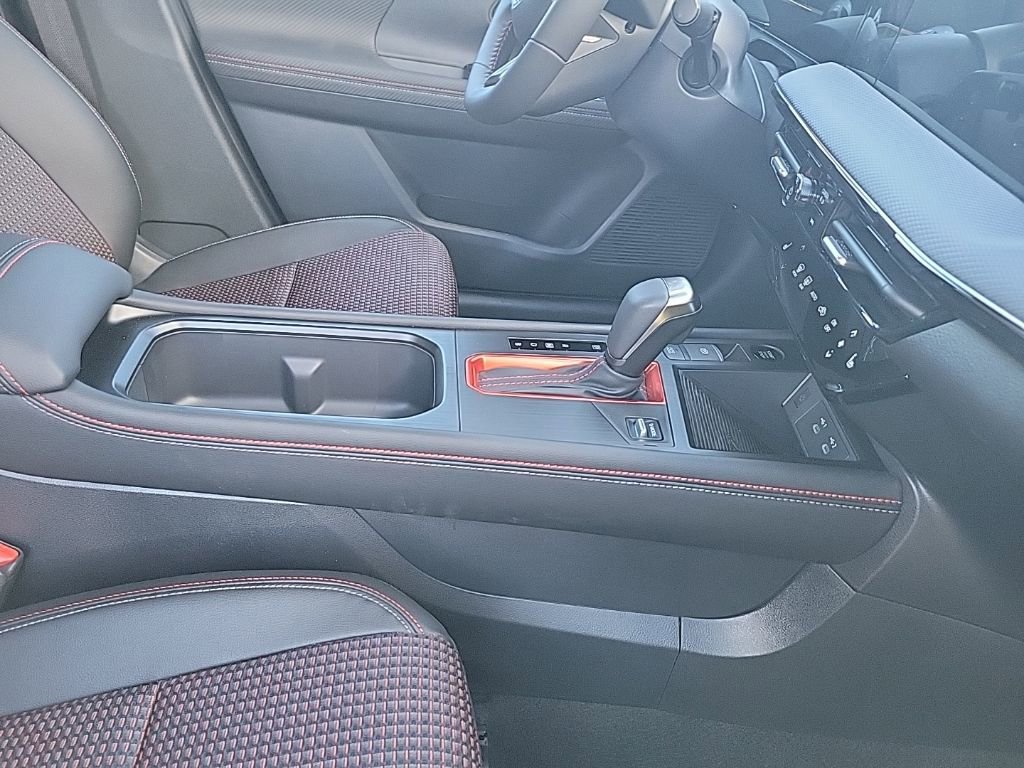 New 2026 Nissan Kicks SR w/ Cold Weather Package image 41