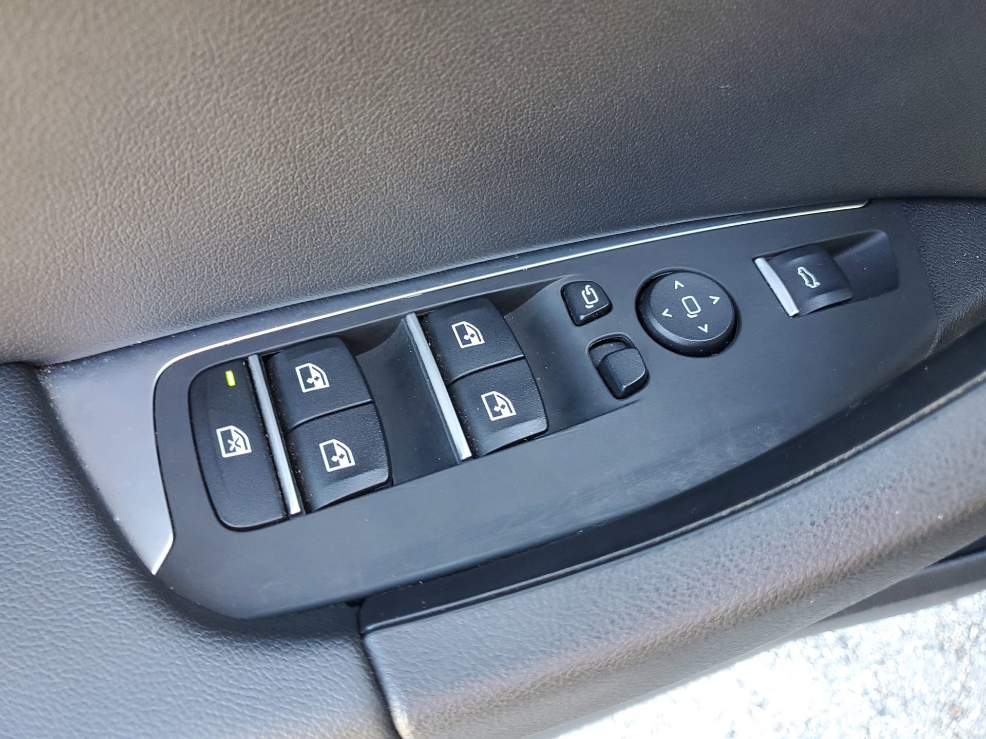 Used 2019 BMW X3 M40i w/ Driving Assistance Package image 18