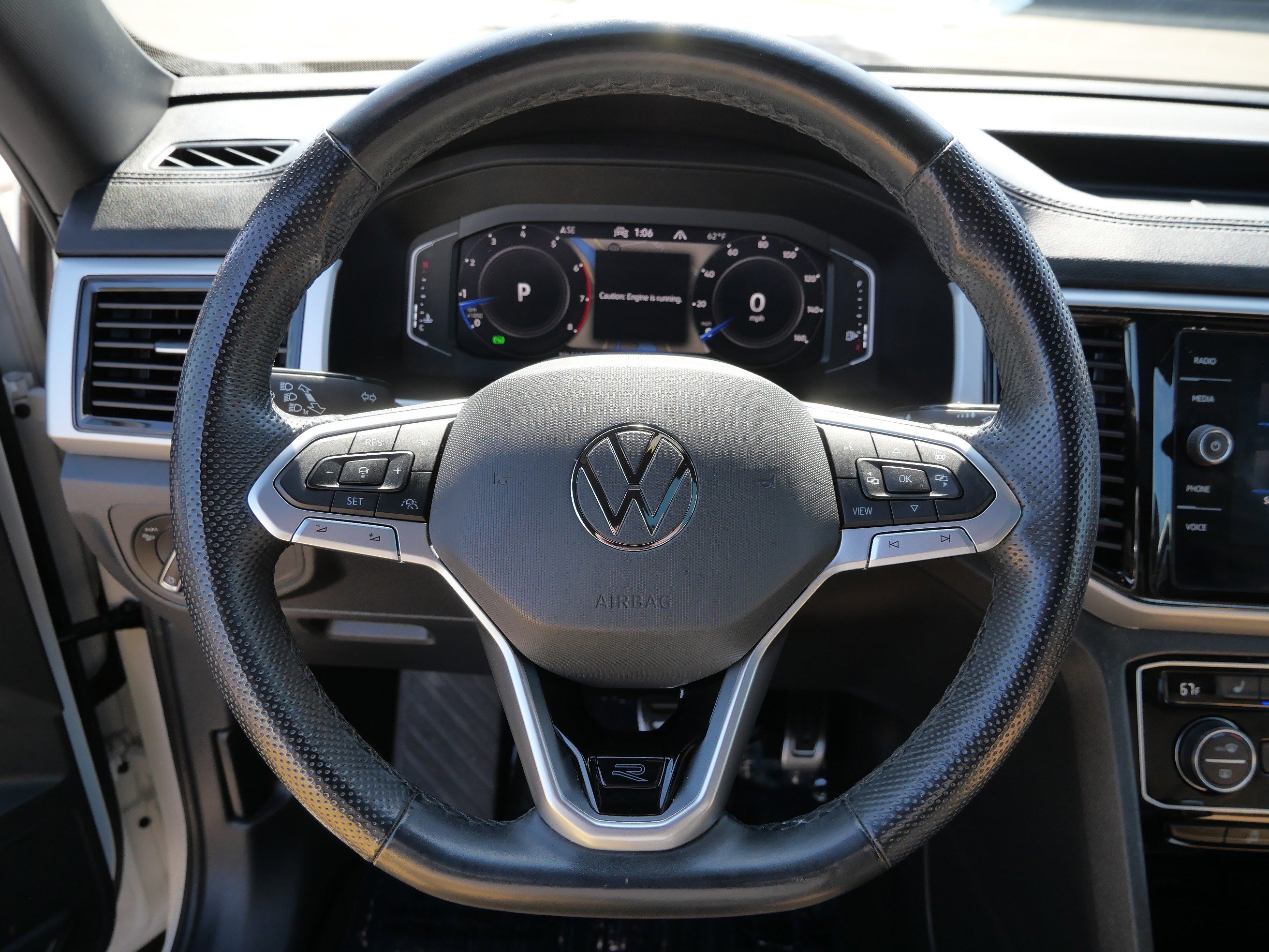 Used 2022 Volkswagen Atlas Cross Sport SEL Premium R-Line image 26