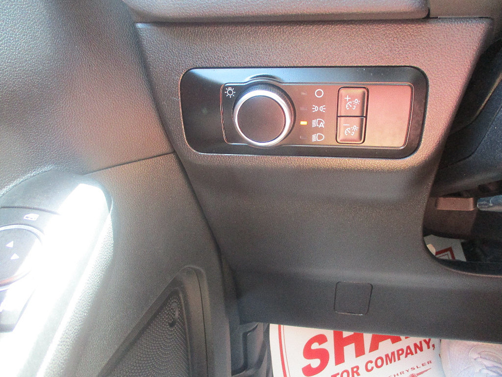 Used 2025 Ford Escape Active FWD image 14