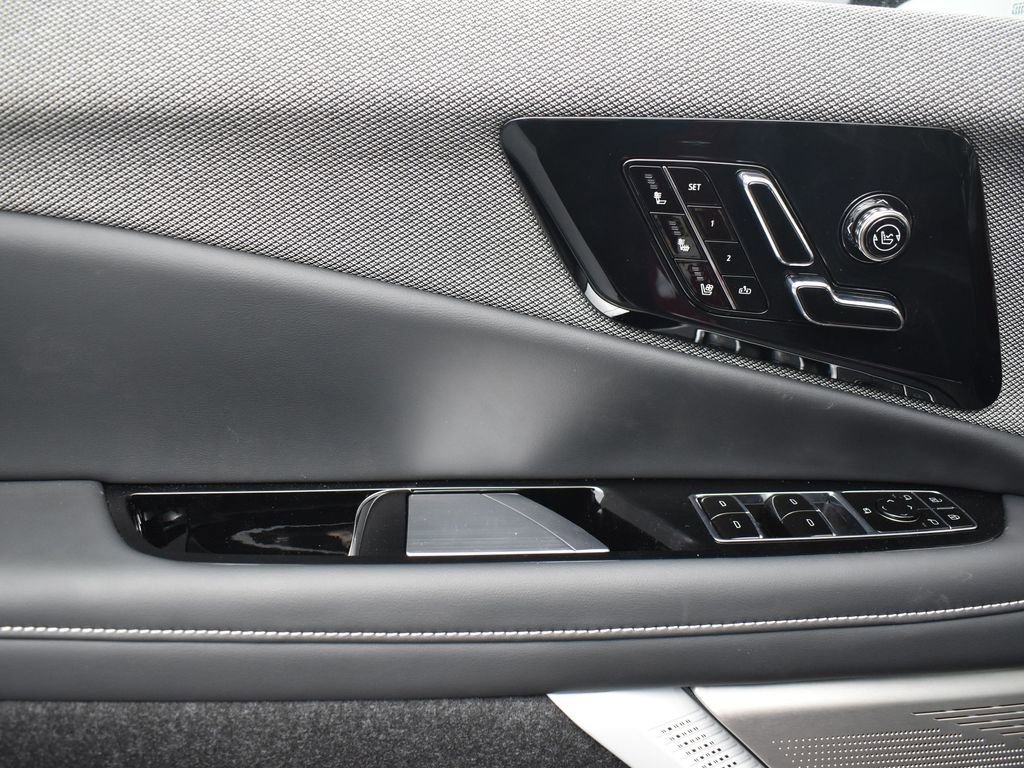 New 2026 Cadillac Optiq Sport 2 w/ LPO, Floor Liner Package image 9