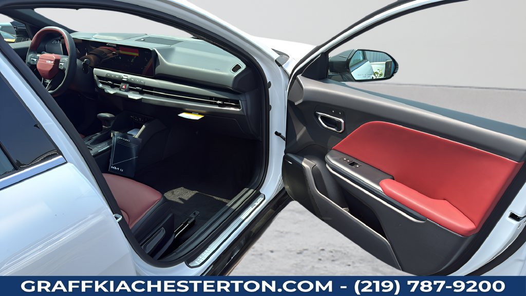 New 2026 Kia K4 GT-Line w/ GT-Line Premium Package FWD image 24