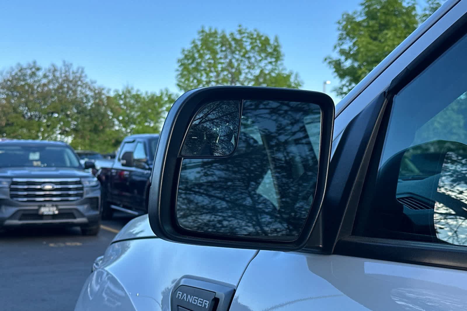Used 2019 Ford Ranger XL w/ Equipment Group 101A Mid AWD/4WD image 8