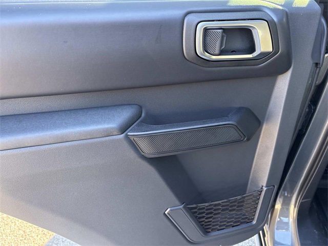 New 2025 Ford Bronco Badlands image 19