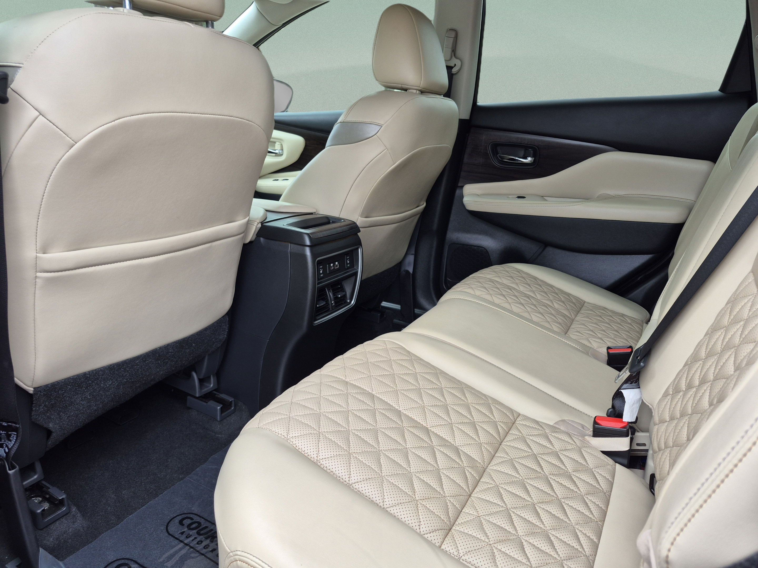 Certified 2023 Nissan Murano Platinum w/ Cargo Package FWD image 18