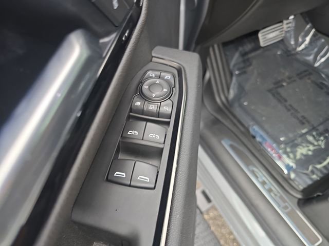 New 2026 GMC Sierra 2500 AT4 w/ Technology Package image 16