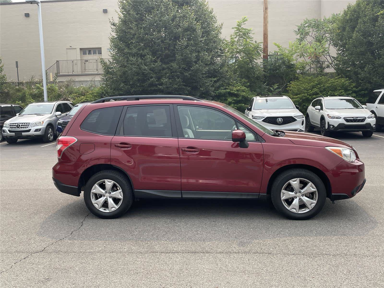 Used 2015 Subaru Forester 2.5i Premium w/ All-Weather Package AWD/4WD image 6