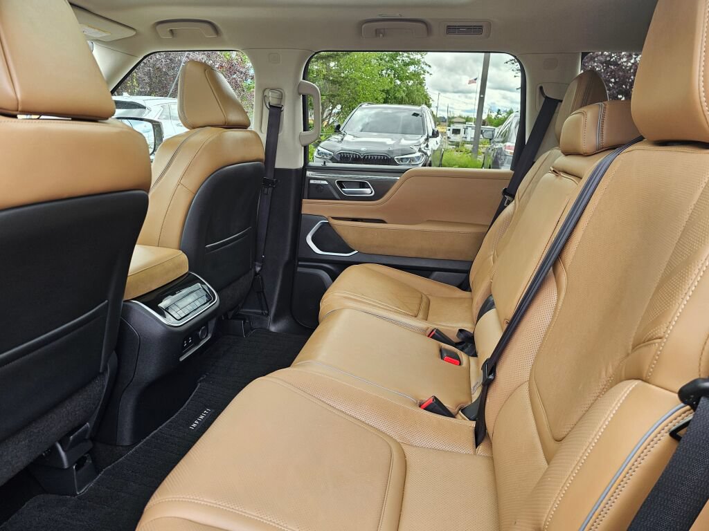 Used 2025 INFINITI QX80 Luxe AWD/4WD image 21