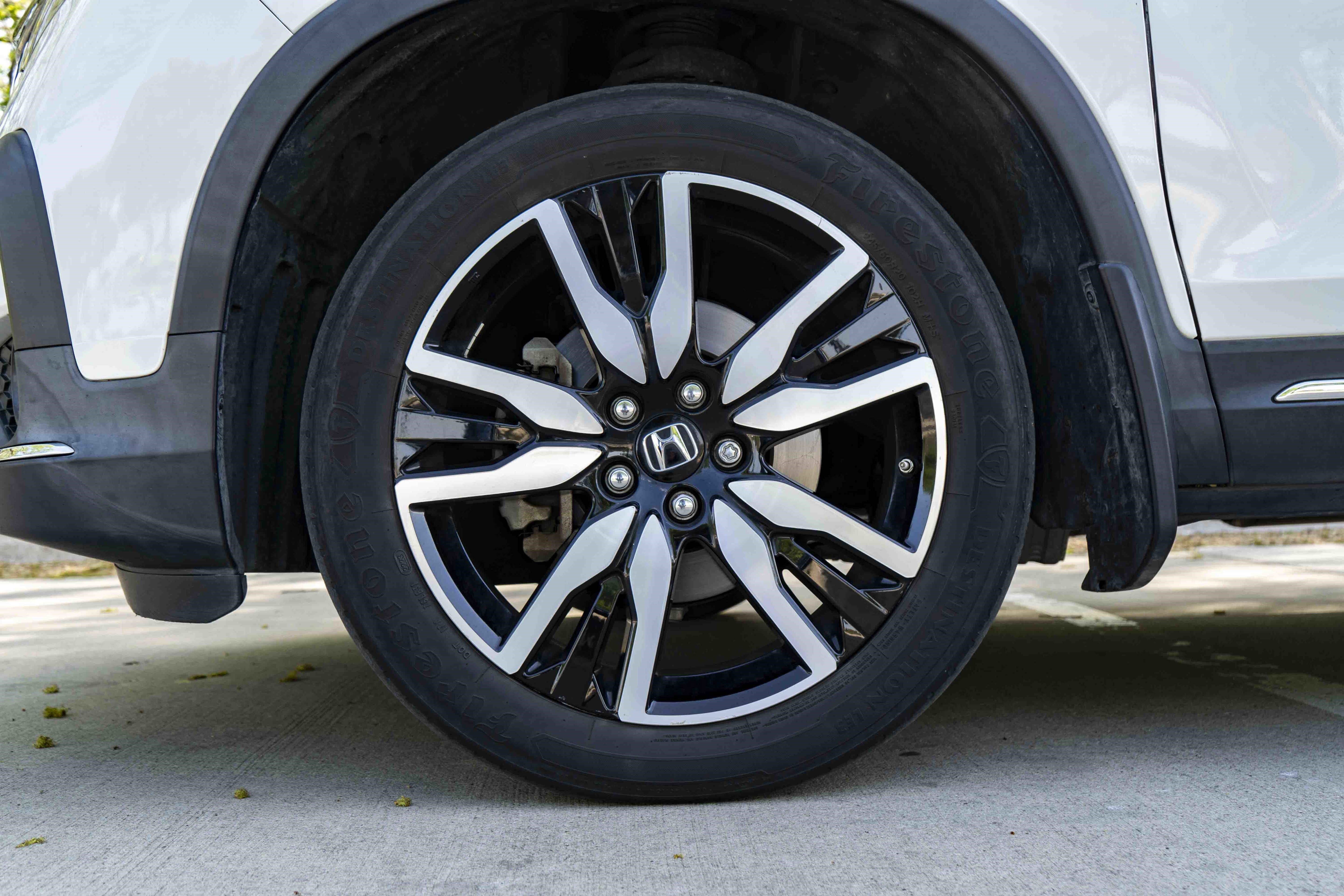 Used 2021 Honda Pilot Touring image 14