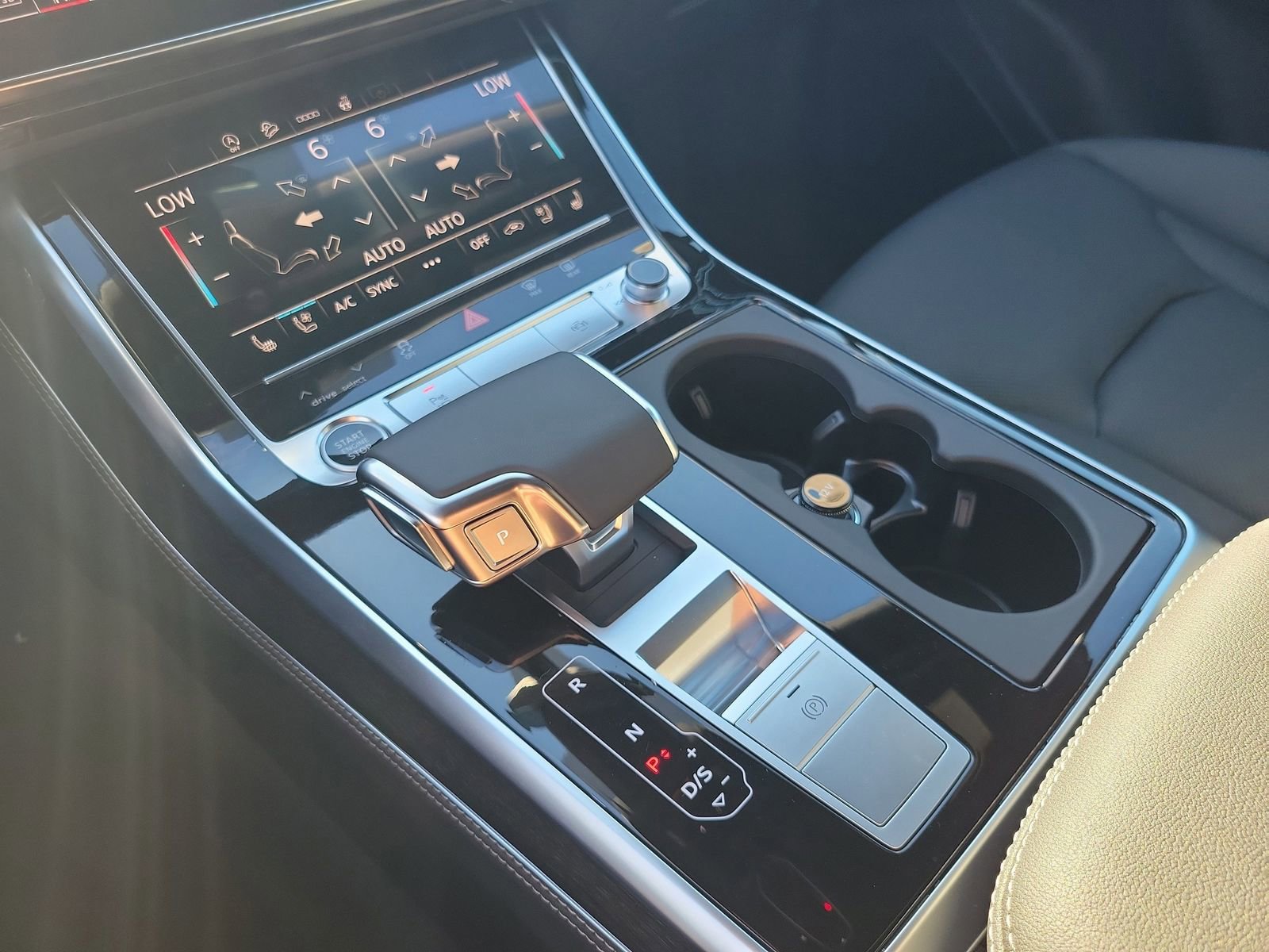 New 2026 Audi Q7 3.0T Premium Plus AWD/4WD image 30