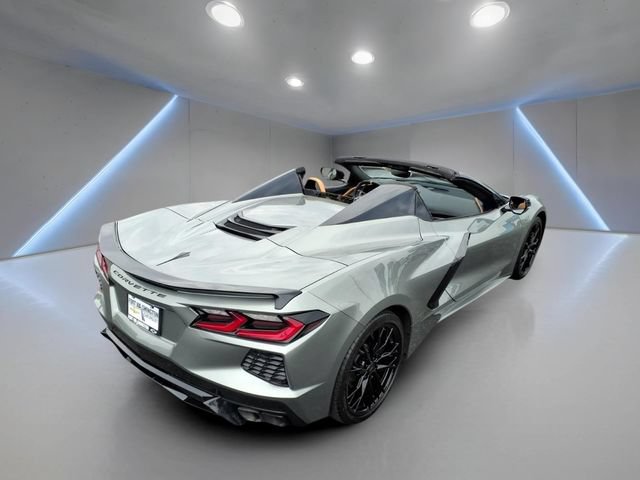 Used 2024 Chevrolet Corvette Stingray Premium Conv w/ Stealth Interior Trim Package RWD image 23