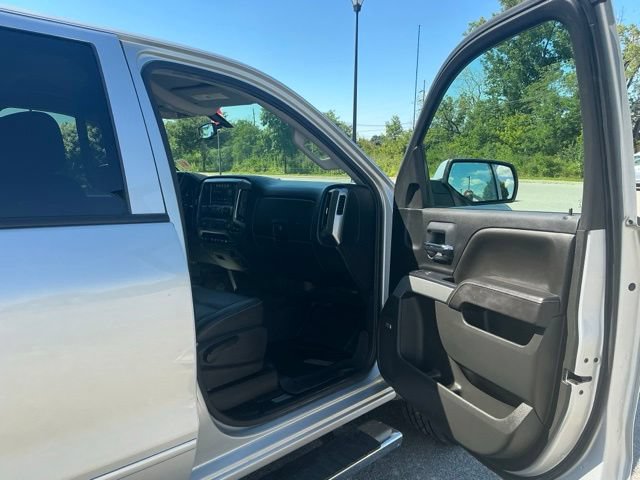Used 2017 Chevrolet Silverado 1500 LT w/ All Star Edition AWD/4WD image 18