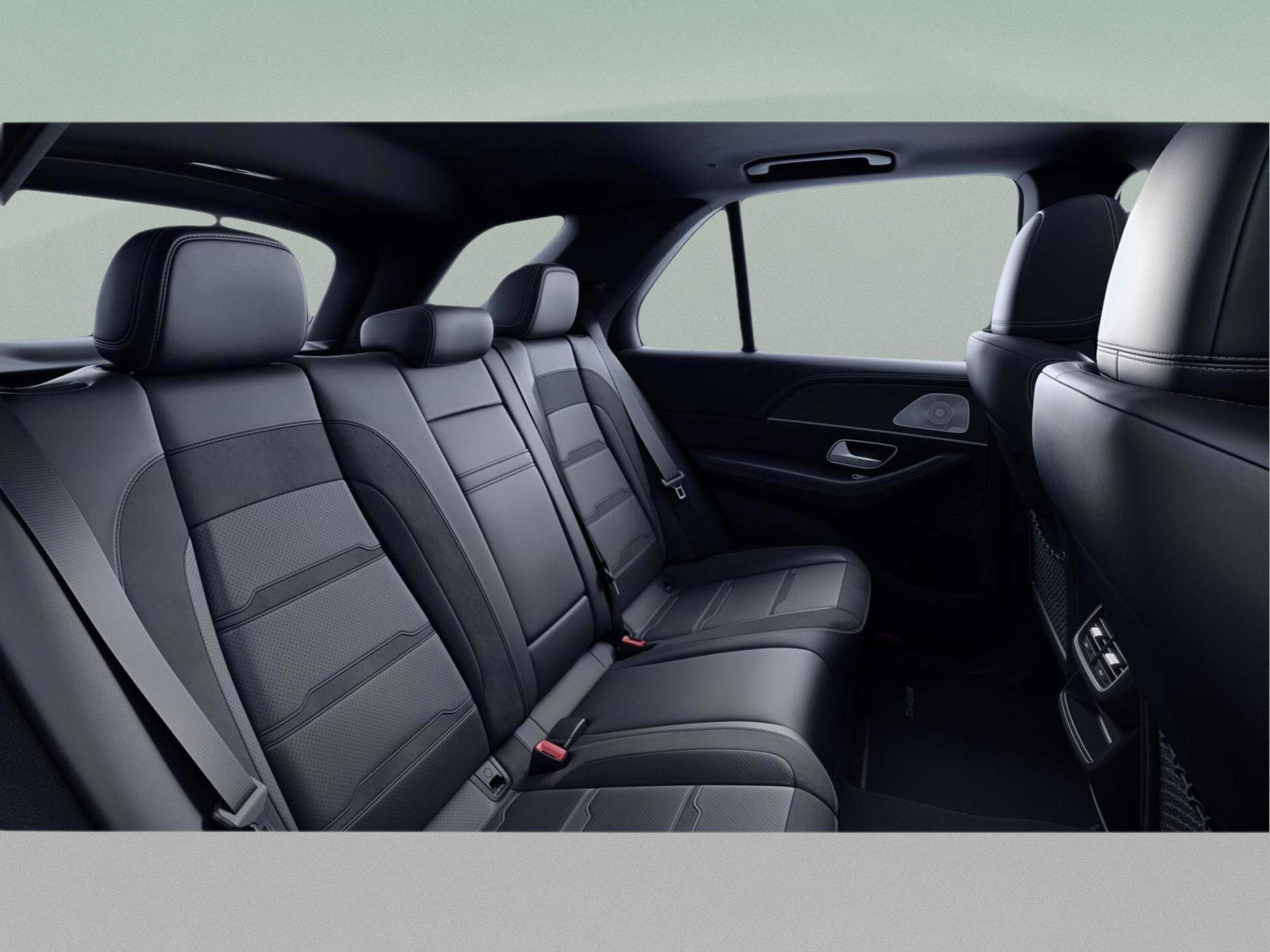 Certified 2023 Mercedes-Benz GLE 53 AMG 4MATIC image 43