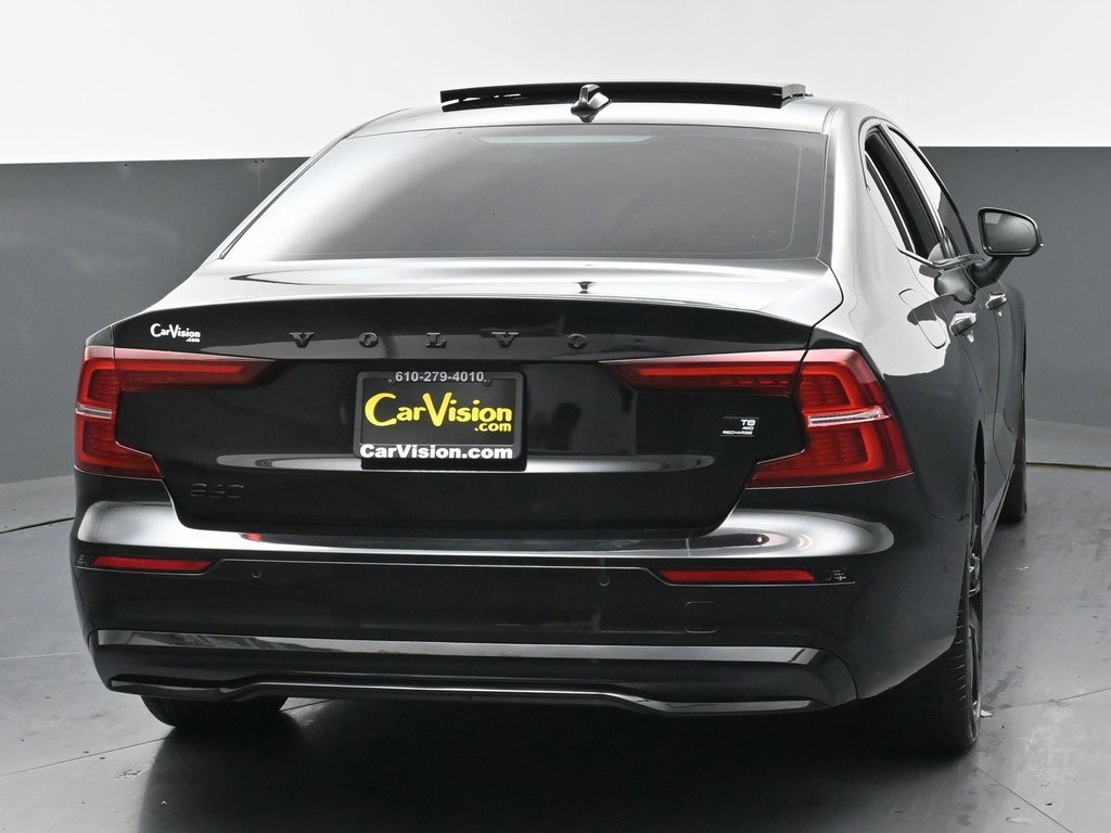 Used 2024 Volvo S60 T8 Ultimate w/ Climate Package image 4