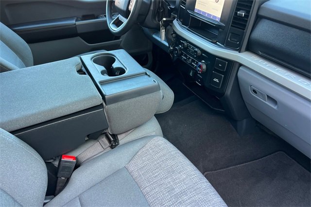 Used 2024 Ford F350 XLT image 17