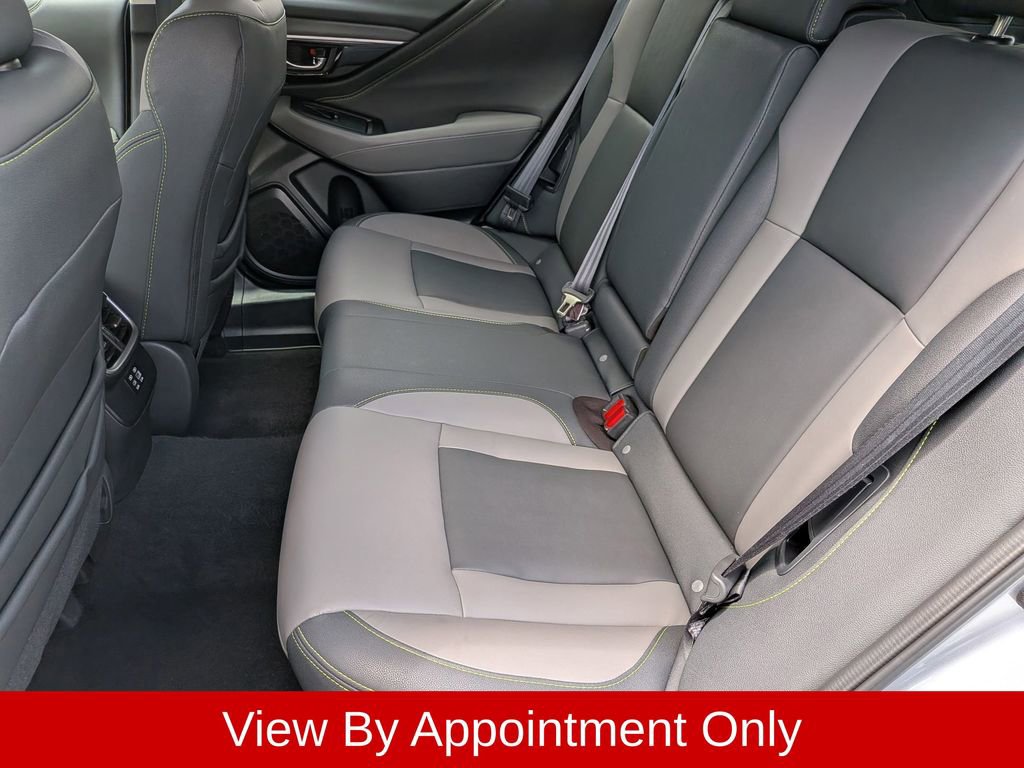 Used 2025 Subaru Outback Onyx Edition image 21