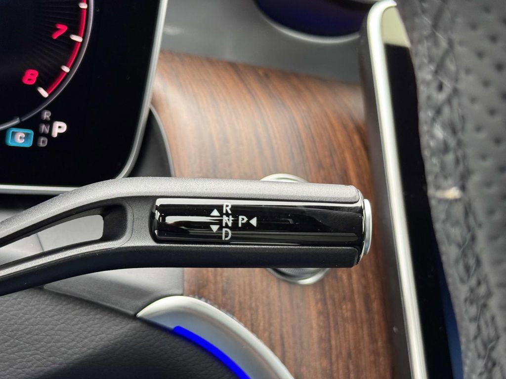 Certified 2025 Mercedes-Benz GLC 300 4MATIC image 29