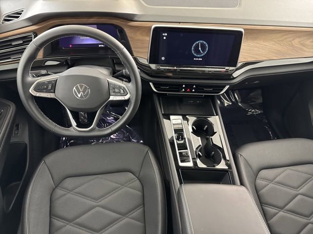 Used 2025 Volkswagen Atlas SE image 22