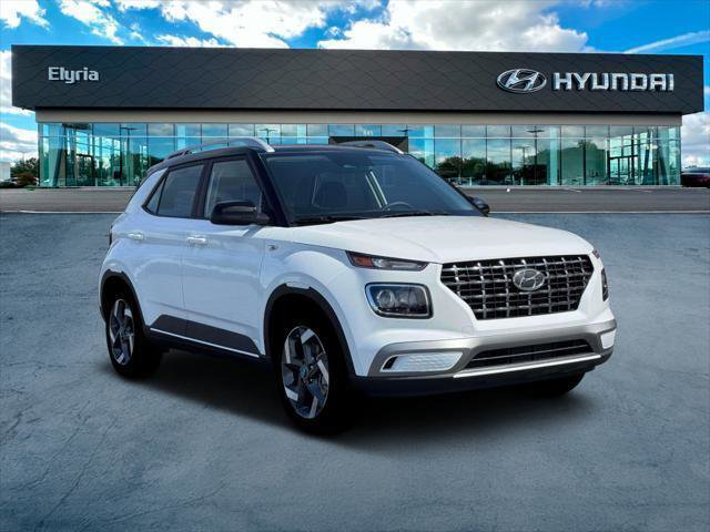 New 2026 Hyundai Venue SEL FWD image 11