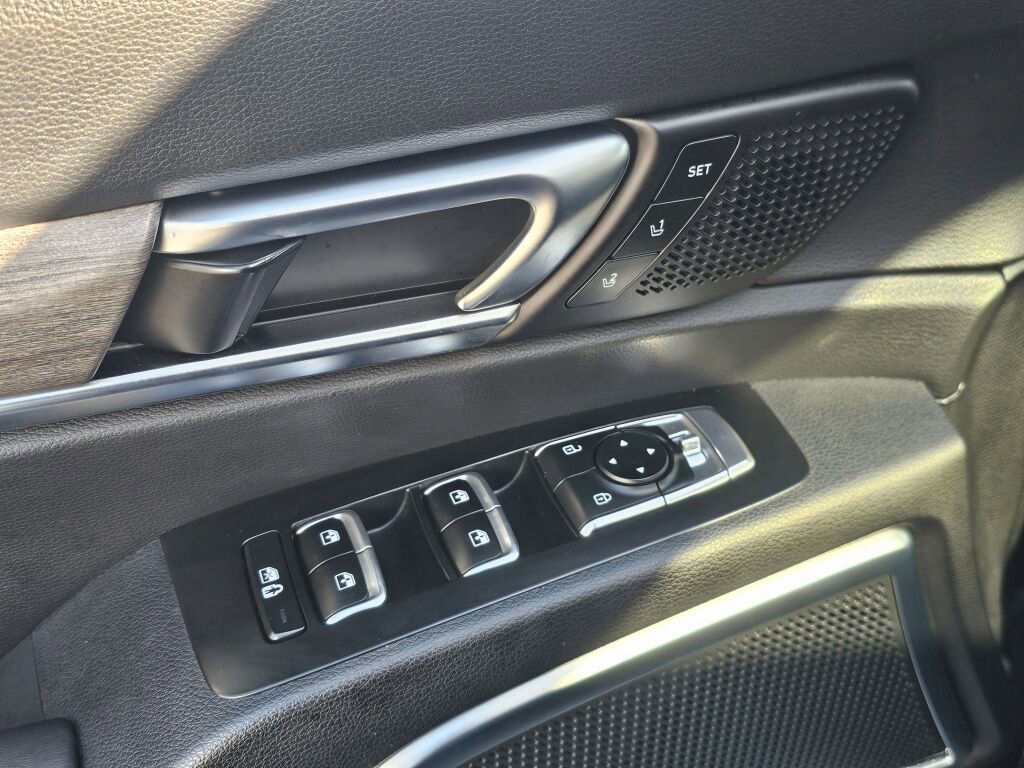 Used 2022 Kia Telluride SX image 28