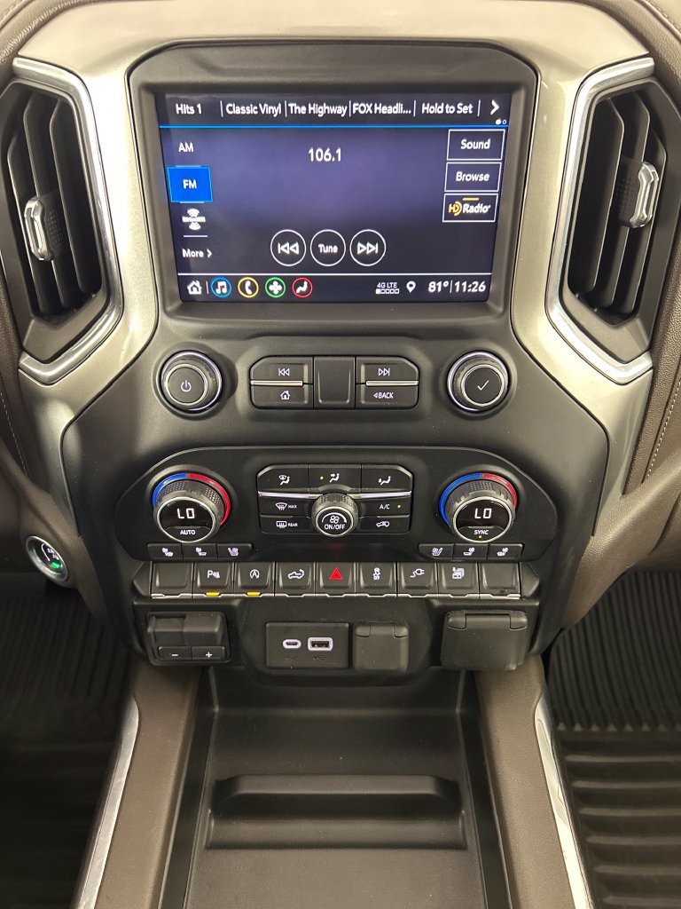 Used 2019 Chevrolet Silverado 1500 LTZ w/ LTZ Plus Package AWD/4WD image 15
