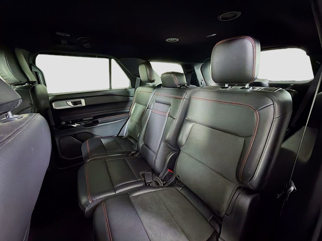 Used 2022 Ford Explorer ST-Line image 25