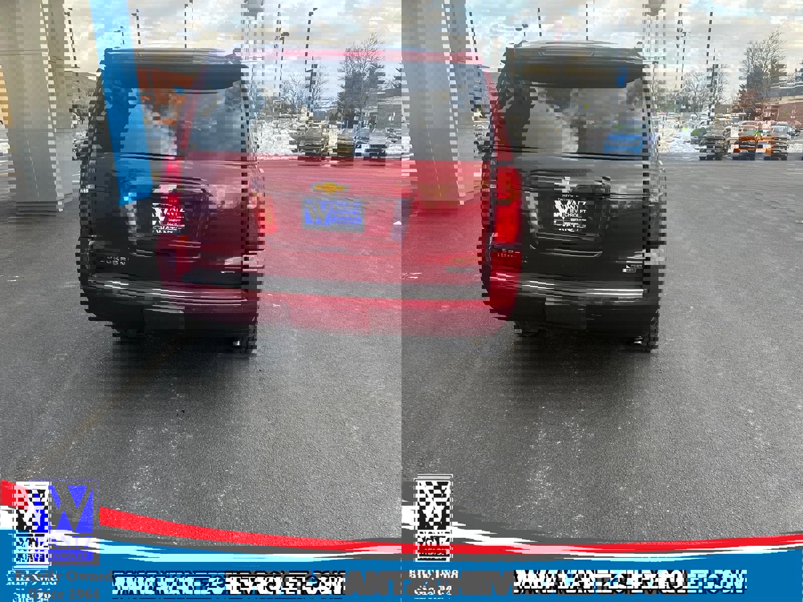 Used 2017 Chevrolet Suburban Premier image 7