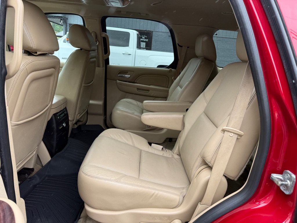 Used 2013 Cadillac Escalade Premium AWD/4WD image 55
