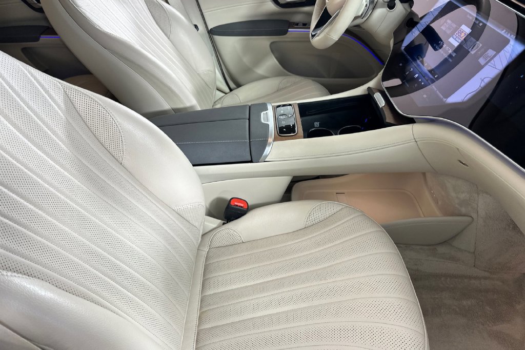 Certified 2024 Mercedes-Benz EQS 450+ 4MATIC SUV image 21