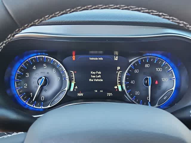 New 2026 Chrysler Pacifica Limited AWD/4WD image 32