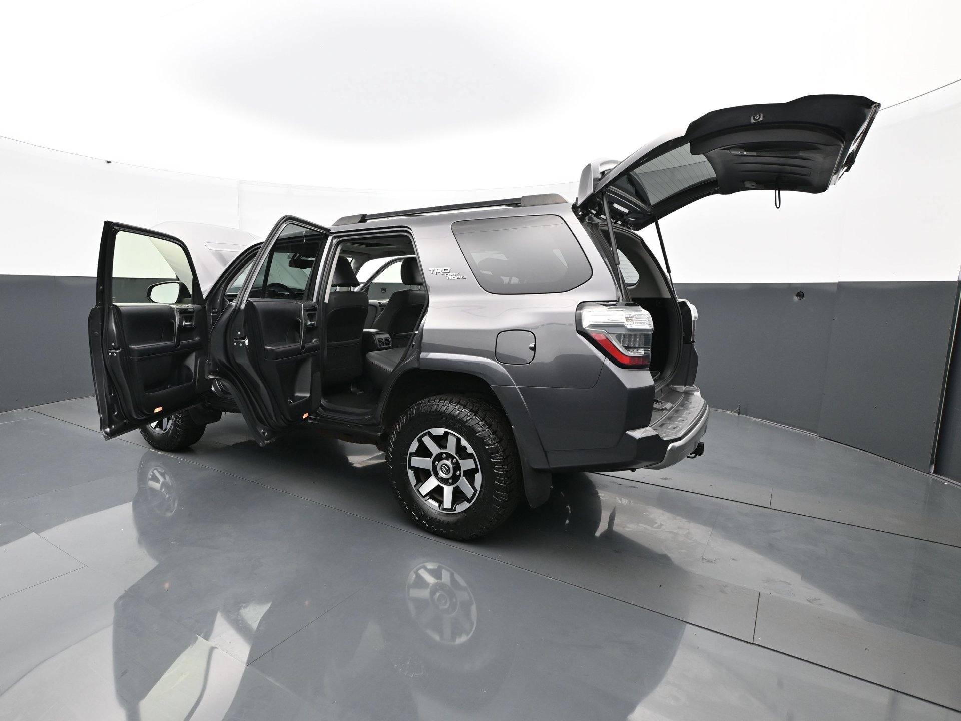 Used 2019 Toyota 4Runner TRD Off-Road Premium AWD/4WD image 34