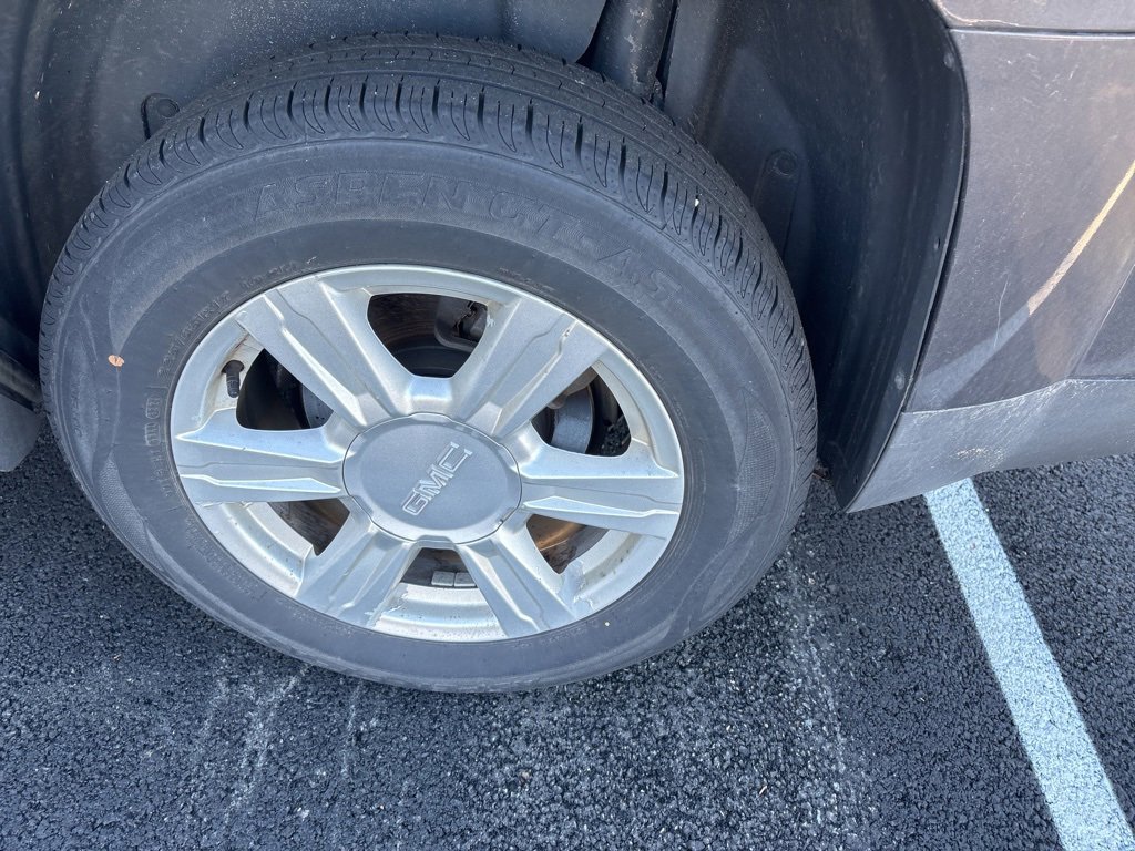 Used 2014 GMC Terrain SLE image 8