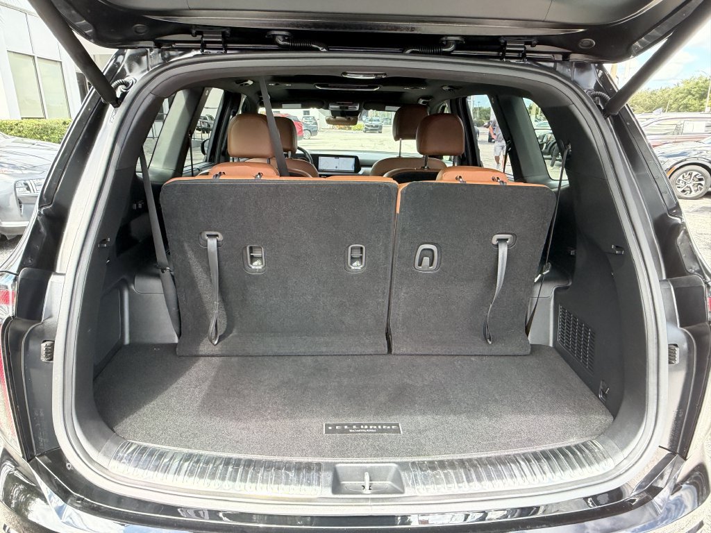 Certified 2025 Kia Telluride SX X-Line AWD/4WD image 12