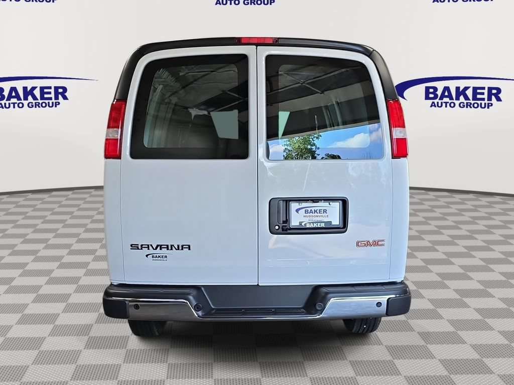 New 2026 GMC Savana 2500 w/ Driver Convenience Package RWD image 6