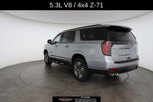 Used 2025 Chevrolet Suburban Z71 image 12
