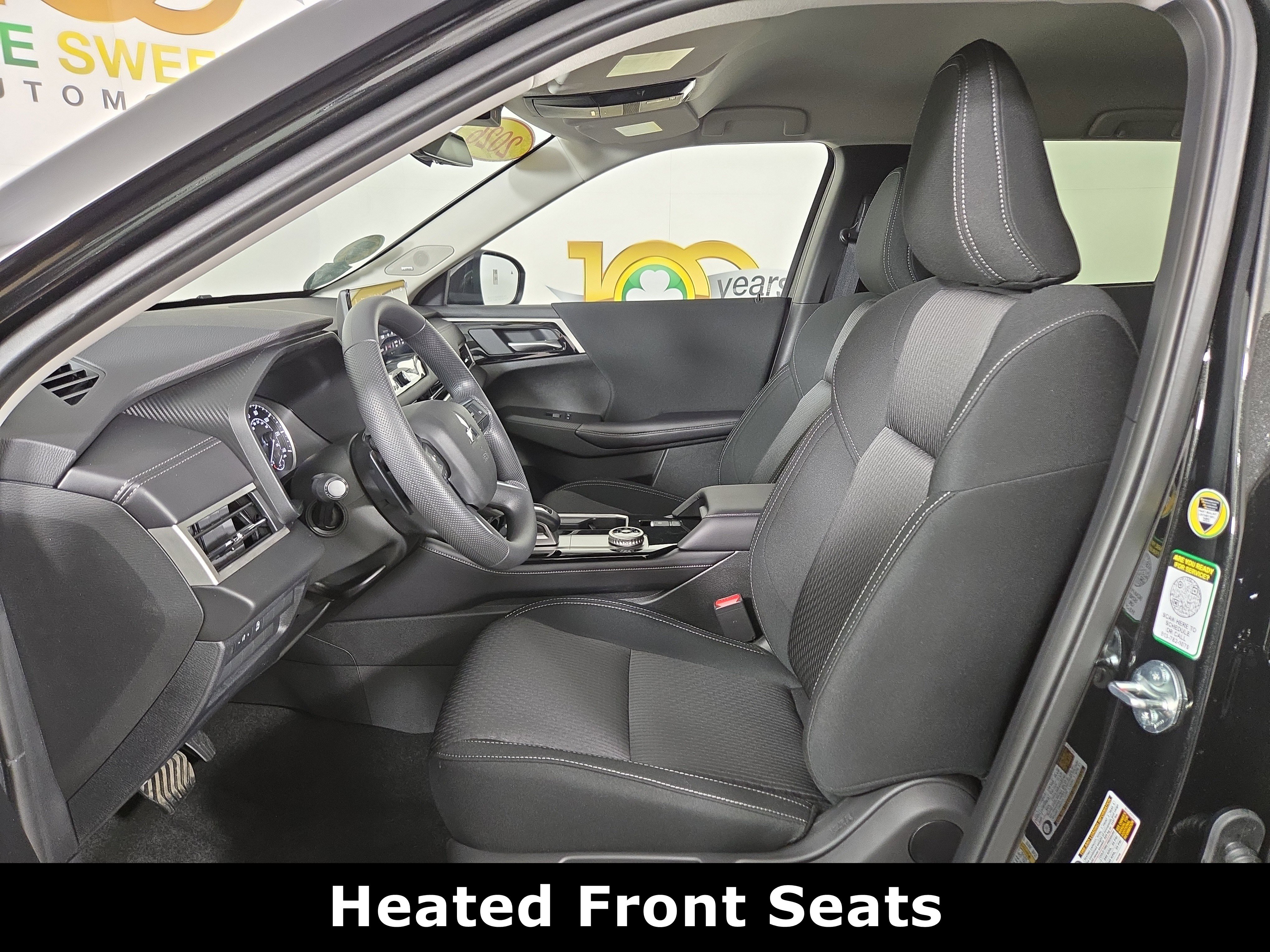 New 2026 Mitsubishi Outlander ES image 10