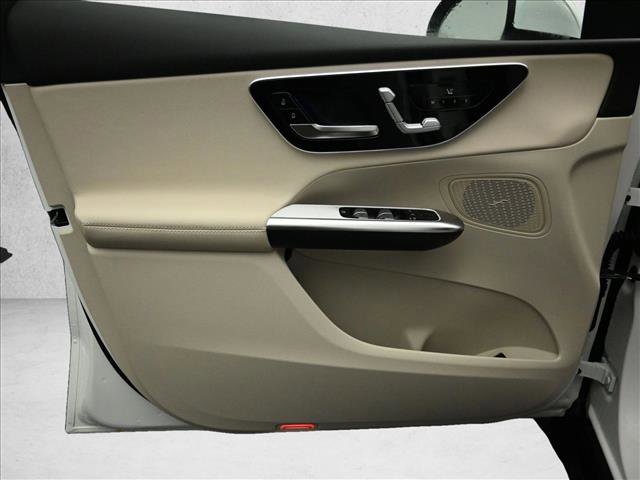 Certified 2025 Mercedes-Benz GLC 300 4MATIC image 18