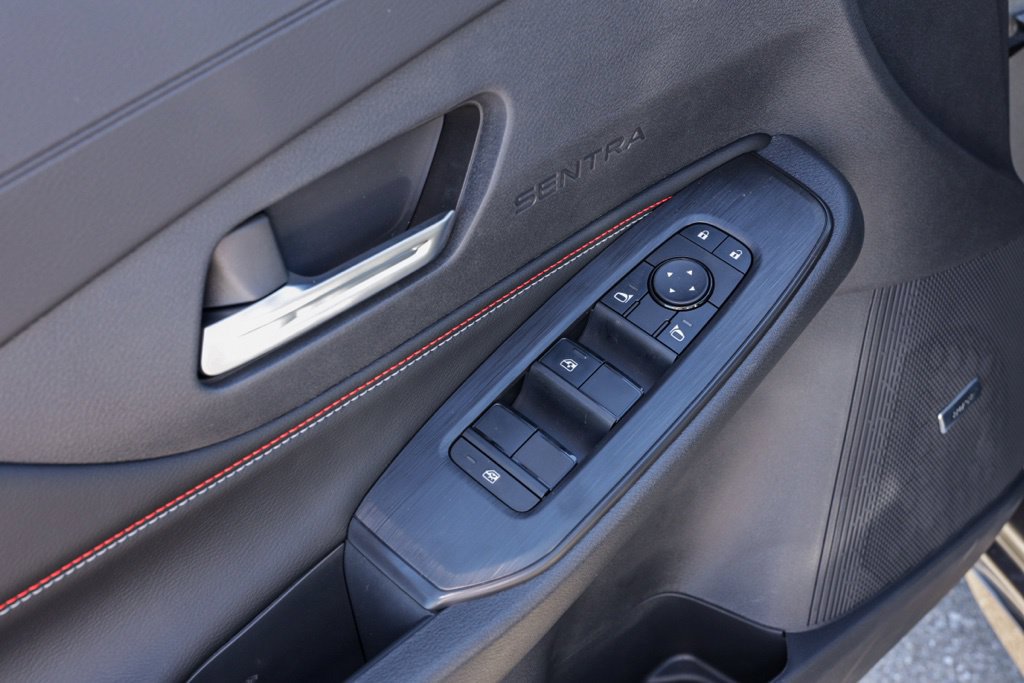 New 2027 Nissan Sentra SR FWD image 14