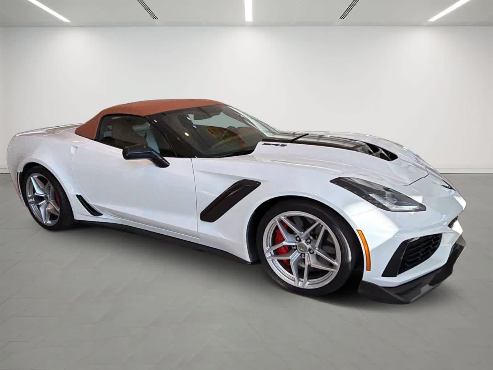 Used 2019 Chevrolet Corvette ZR1 RWD image 5