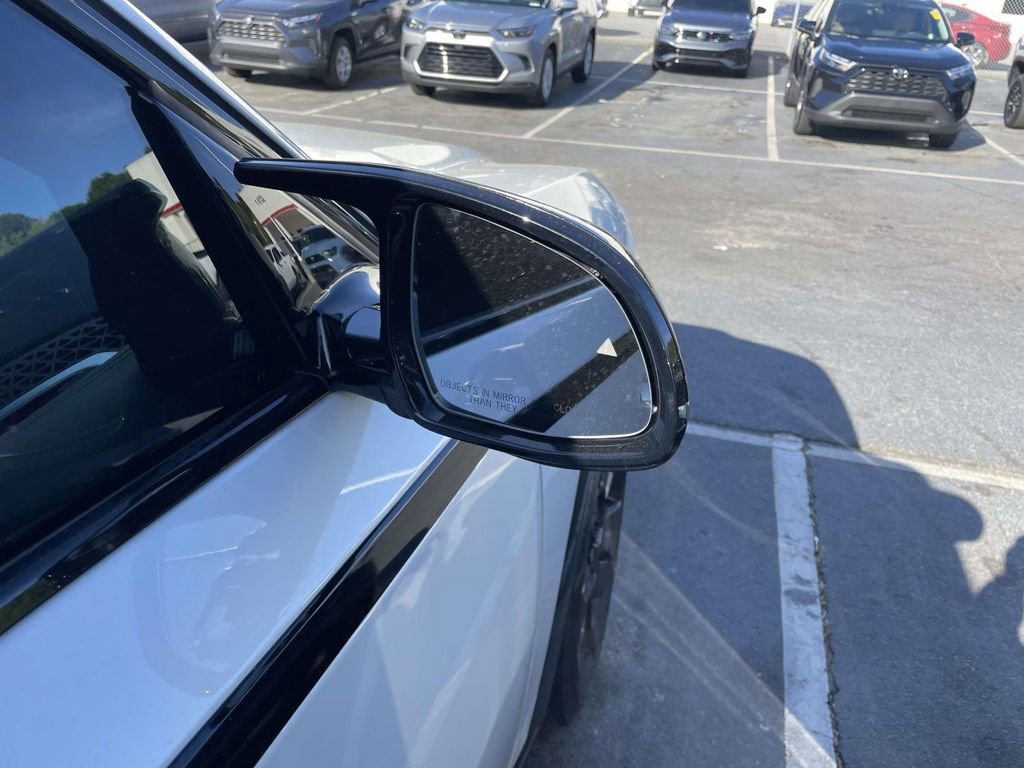 Used 2023 BMW XM image 31